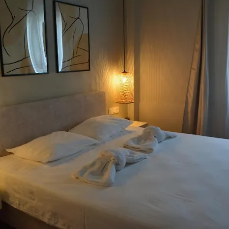 Garden Sea * カラマタ